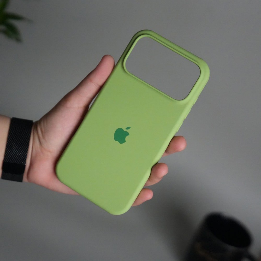 Husă Spate Verde Deschis cu Logo pentru iPhone 17 Pro Max