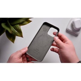 Husă spate cu logo pentru iPhone 15 Pro Max Sur