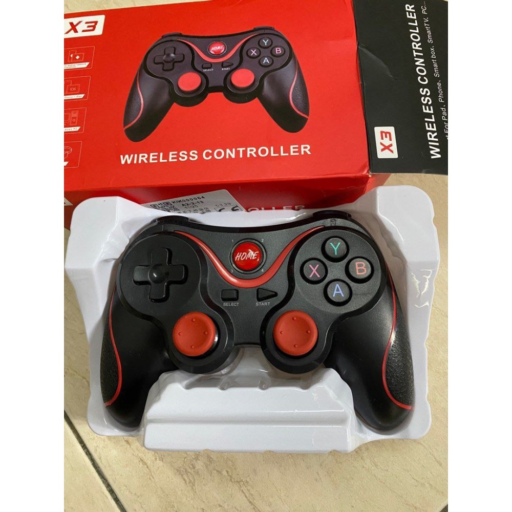 Controler de joc wireless X3 cu conexiune stabilă
